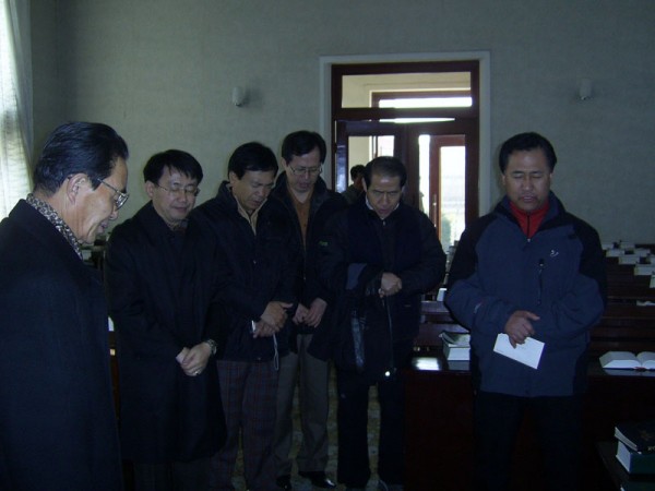 1199259241_0.jpg